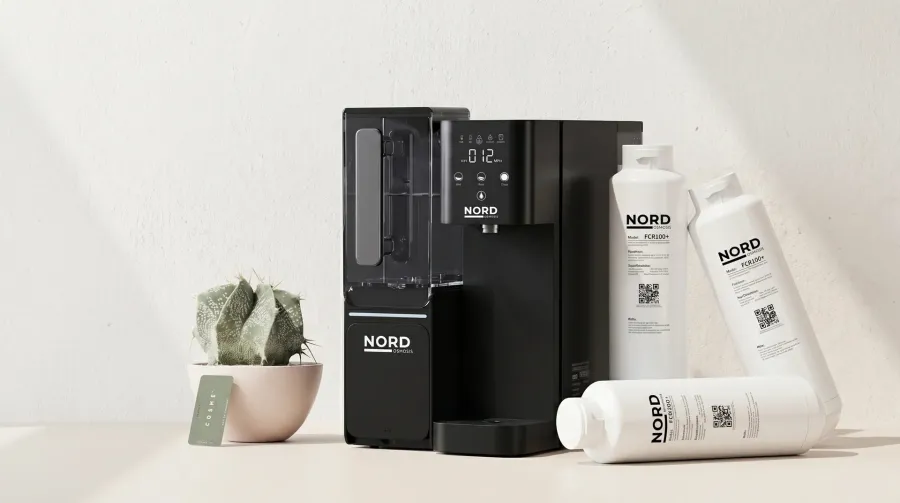 Osmosis One with its filter cartridges